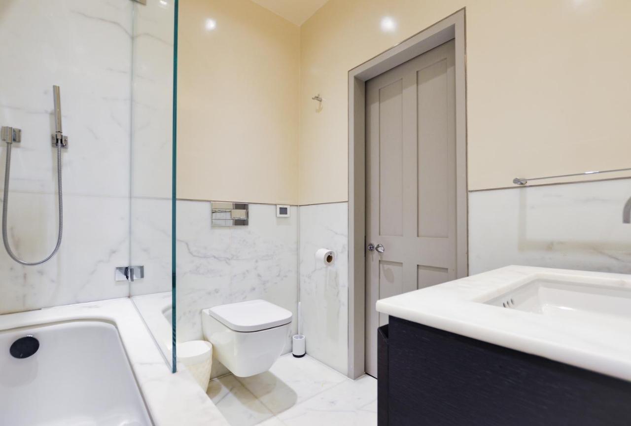 Apartment Soho Luxury 1 Bedroom By Concept London